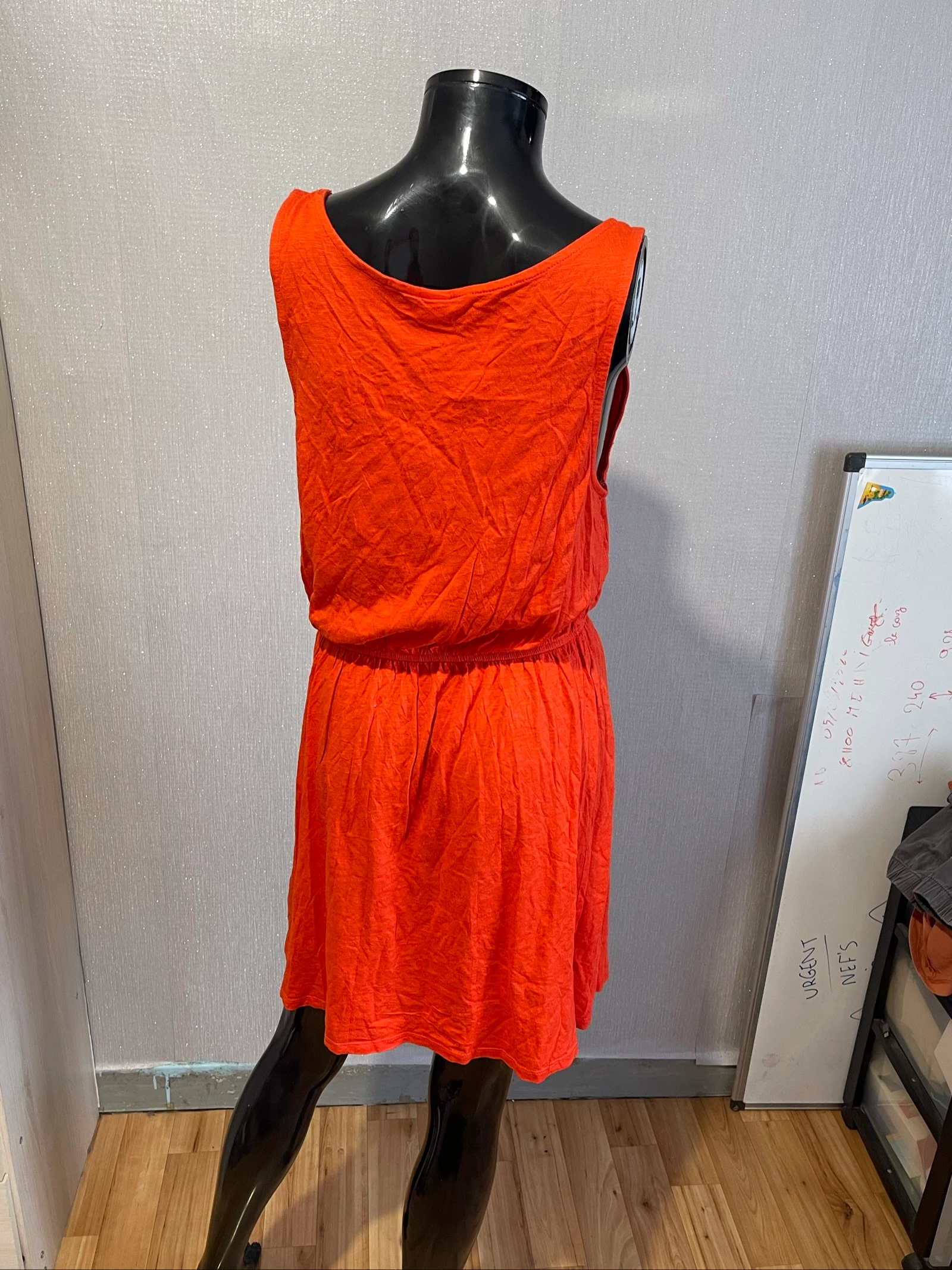 Bonita vestido rojo básico H&M talla M – photo 3